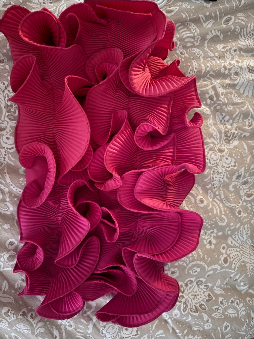 DO + BE Textured Ruffle top in Vibrant Fuchsia - Picture 1 of 2